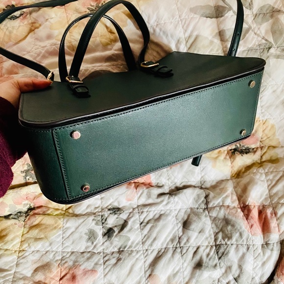 Kate Spade Satchel Crossbody - Picture 5 of 6